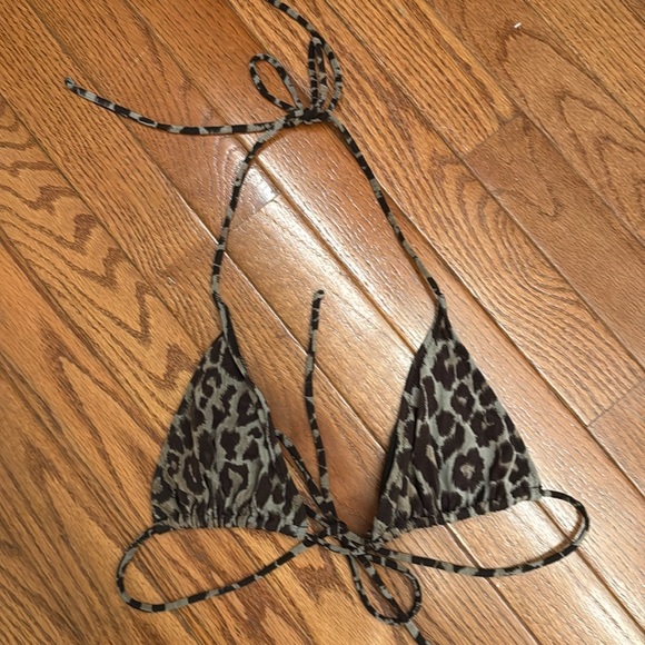 Vintage Dolce & Gabbana Leopard Print Bikini Set - Picture 8 of 9